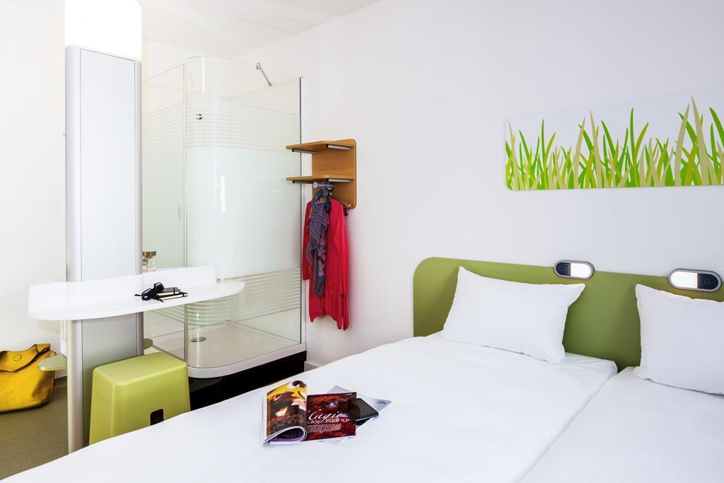 Mérignac Ibis Budget Bordeaux Aeroport מראה חיצוני תמונה